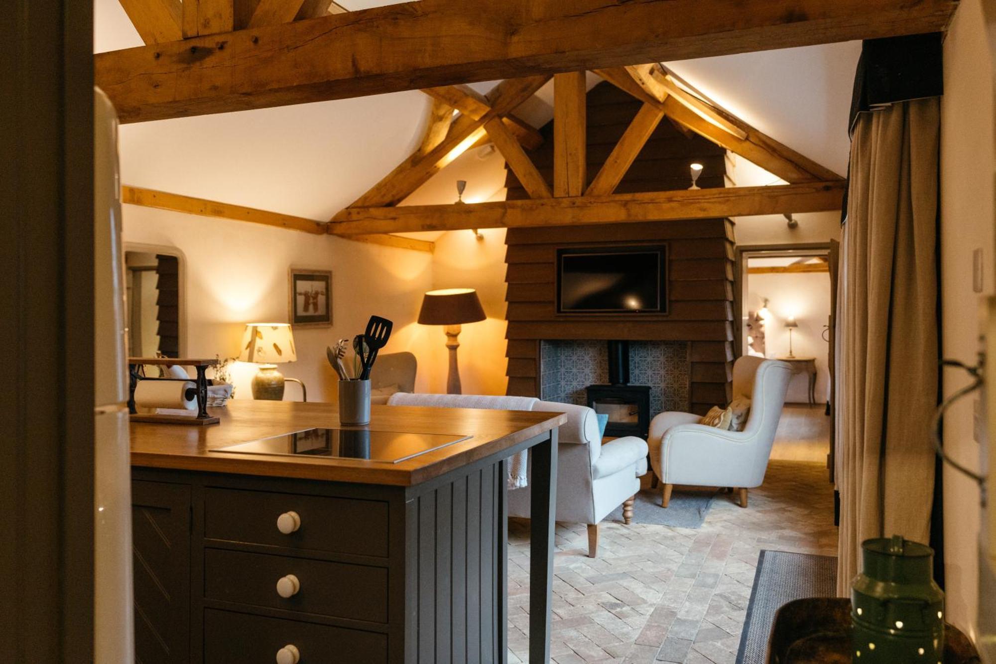 Villa Retreat East à Ipswich Extérieur photo